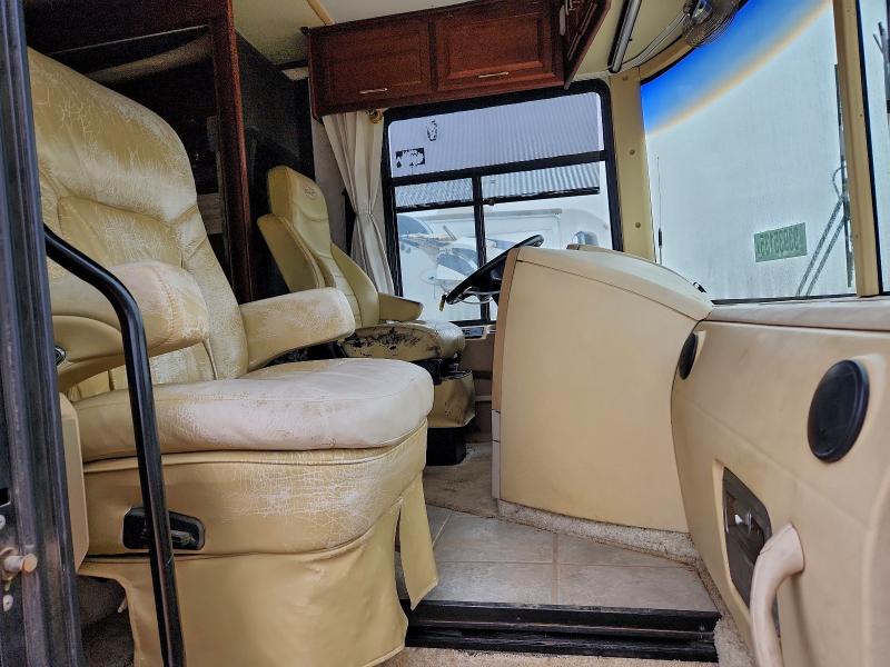 Photo 5 from auction – 2004 FREIGHTLINER CHASSIS X with VIN 4UZAAHCY34CN26706