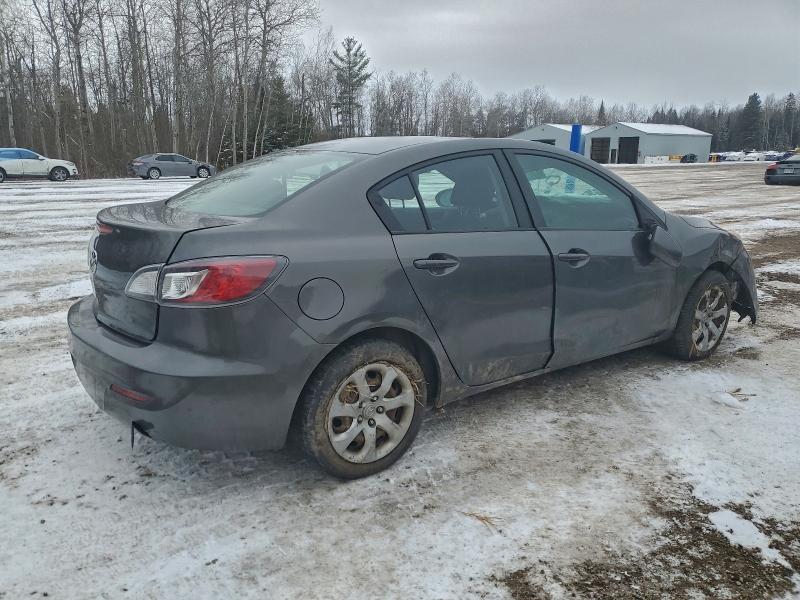 Photo 3 from auction – 2013 MAZDA 3 I with VIN JM1BL1UF4D1734015