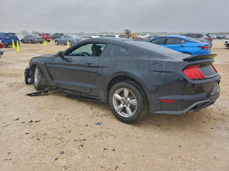 Photo 2 from auction – 2018 FORD MUSTANG with VIN 1FA6P8TH9J5163097