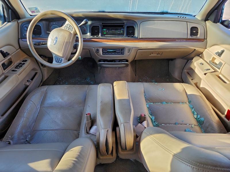 Photo 8 from auction – 2004 FORD CROWN VICT with VIN 2FAFP74W94X158007