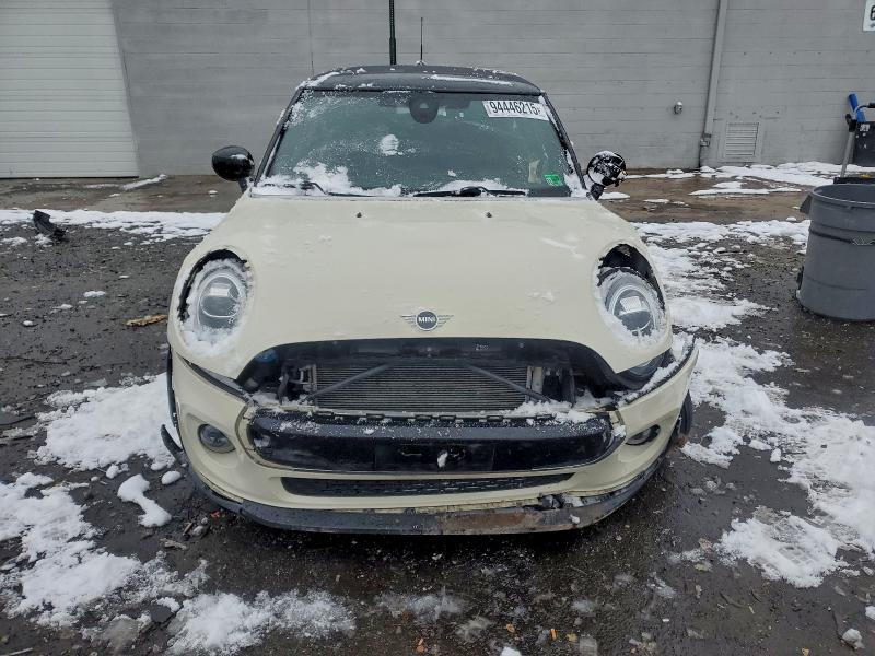 Photo 5 from auction – 2021 MINI COOPER with VIN WMWXR3C05M2N92455