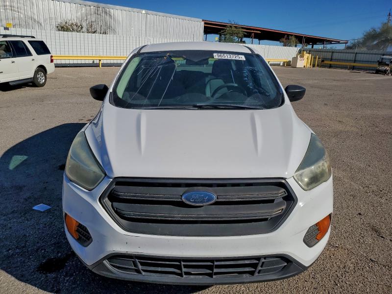 صورة رقم 5 من المزاد - 2017 FORD ESCAPE S مع VIN 1FMCU0F78HUC95774