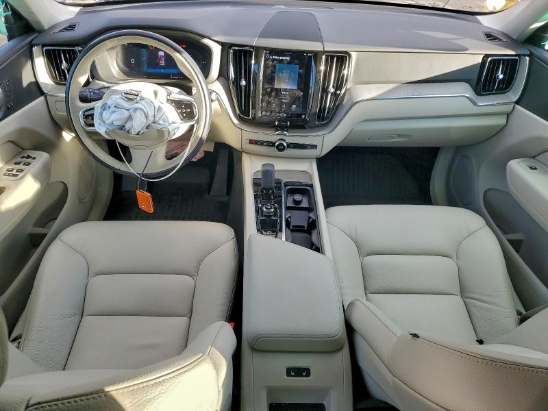 Photo 8 from auction – 2023 VOLVO XC60 PLUS with VIN YV4H60DW3P1385460