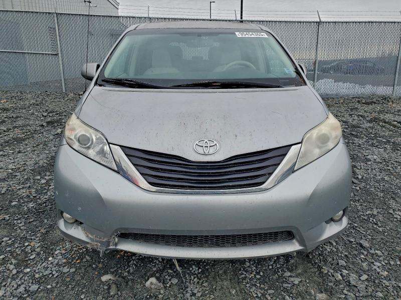 Photo 5 from auction – 2012 TOYOTA SIENNA LE with VIN 5TDJK3DC4CS037574