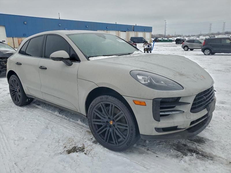 Photo 4 from auction – 2021 PORSCHE MACAN S with VIN WP1AB2A5XMLB33095