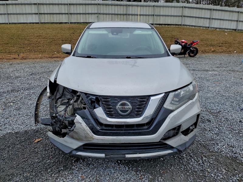 Photo 5 from auction – 2020 NISSAN ROGUE S with VIN 5N1AT2MT3LC732312