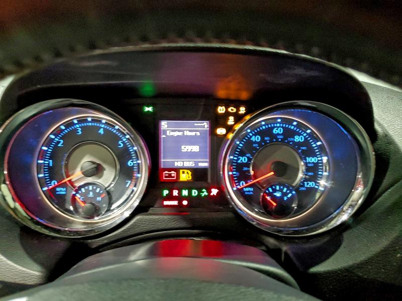 Photo 9 from auction – 2016 CHRYSLER TOWN & COU with VIN 2C4RC1BG2GR186381