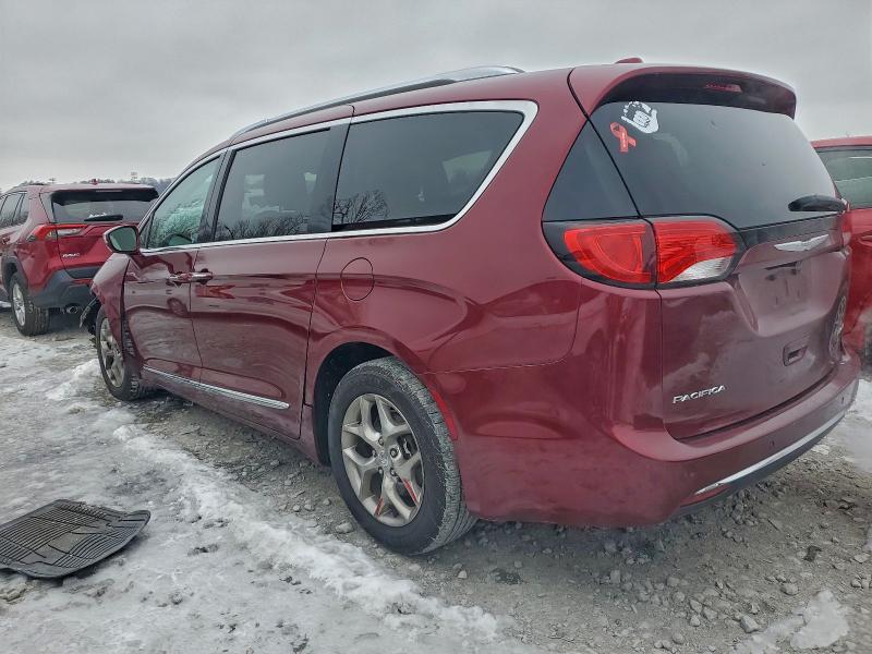 Photo 2 from auction – 2017 CHRYSLER PACIFICA L with VIN 2C4RC1GG9HR620340