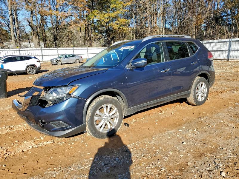 NISSAN ROGUE S 2015 with VIN KNMAT2MV1FP513948 - Photo from auction