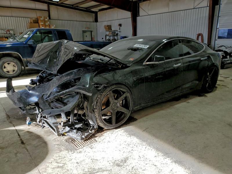 TESLA MODEL S 85 2015 with VIN 5YJSA1H29FFP69382 - Photo from auction