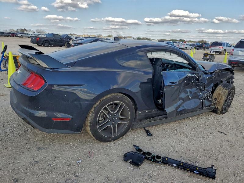 Photo 3 from auction – 2021 FORD MUSTANG GT with VIN 1FA6P8CF2M5143602