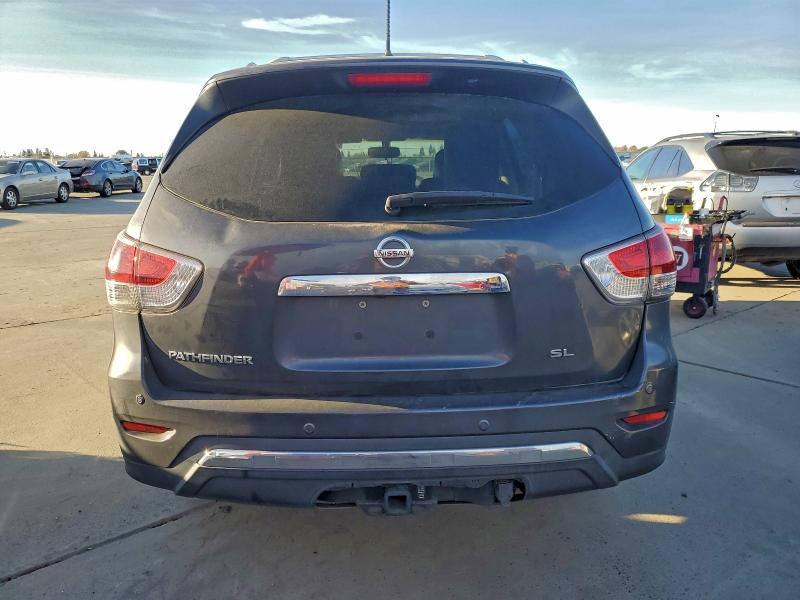 Photo 6 from auction – 2013 NISSAN PATHFINDER with VIN 5N1AR2MN6DC625109