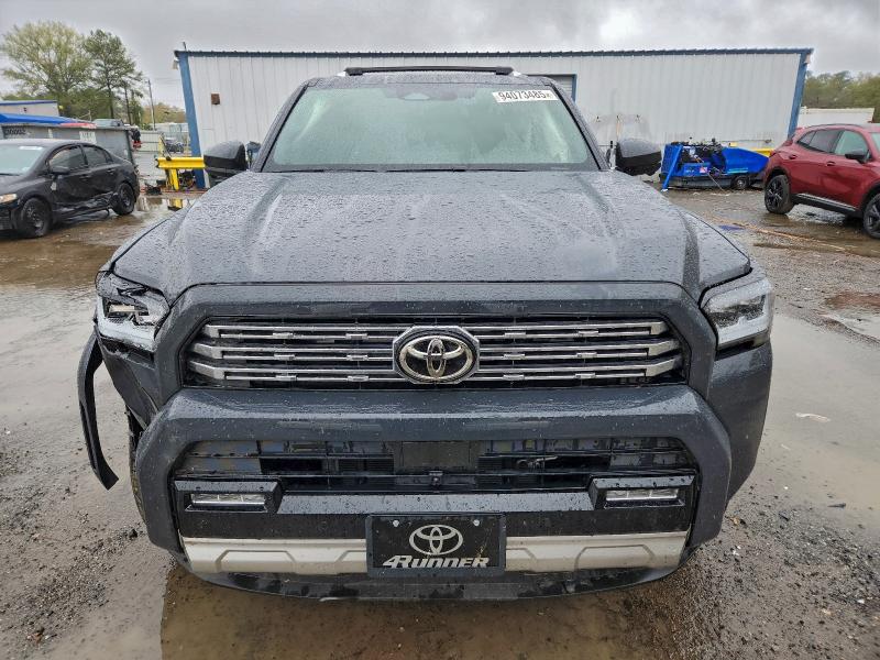 Zdjęcie 5 z aukcji – 2025 TOYOTA 4RUNNER SR z VIN JTEVA5BR8S5040260