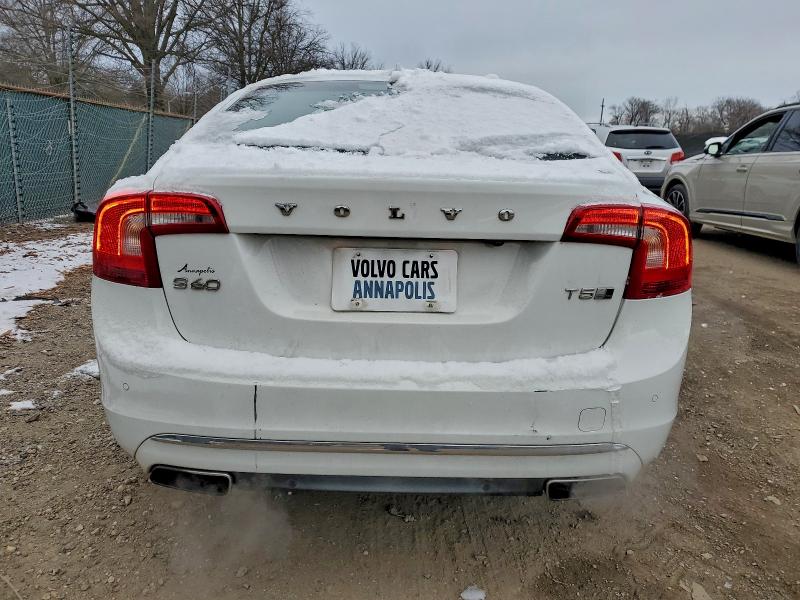 Photo 6 from auction – 2017 VOLVO S60 PREMIE with VIN LYV402TK1HB126716