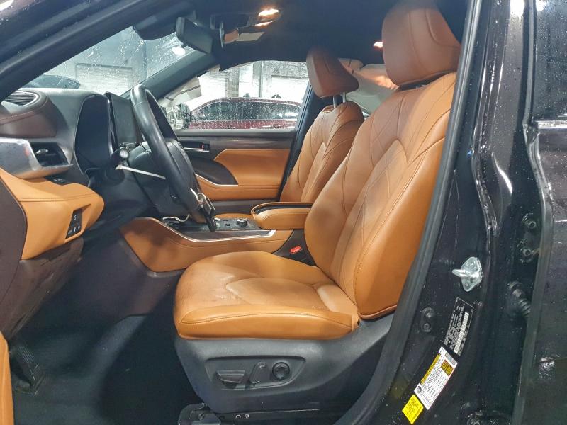 Photo 7 from auction – 2021 TOYOTA HIGHLANDER with VIN 5TDFZRBH0MS152919