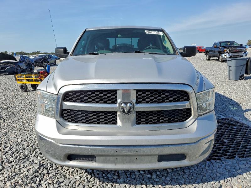 Photo 5 from auction – 2017 RAM 1500 SLT with VIN 1C6RR6GG6HS675989