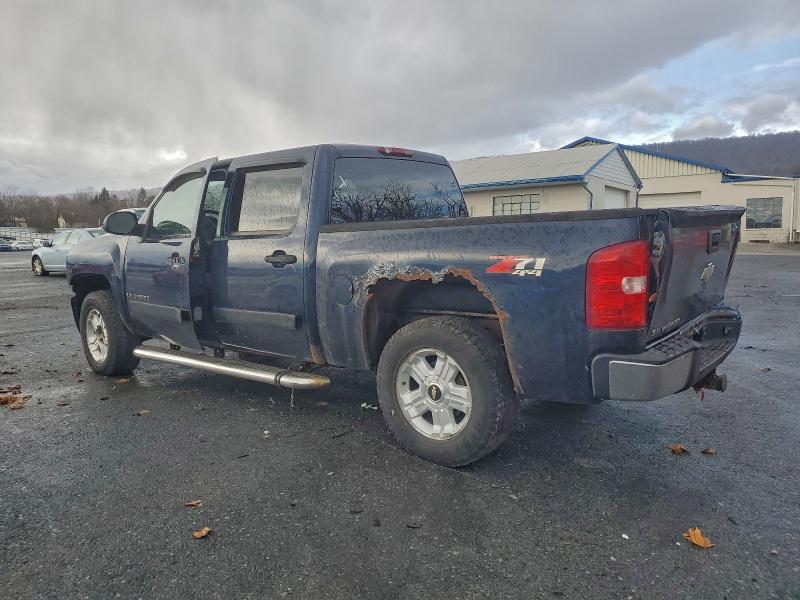 Photo 2 from auction – 2007 CHEVROLET SILVERADO with VIN 2GCEK13M771710483