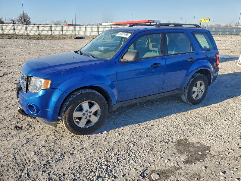 FORD ESCAPE XLS 2011 with VIN 1FMCU0C70BKB84031 - Photo from auction