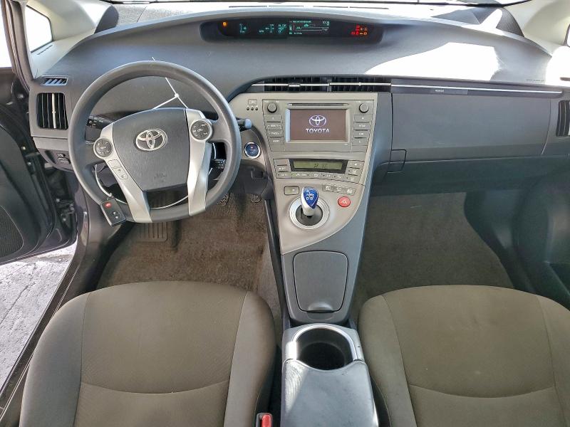 Foto 8 de la subasta – 2015 TOYOTA PRIUS con VIN JTDKN3DU8F0447094