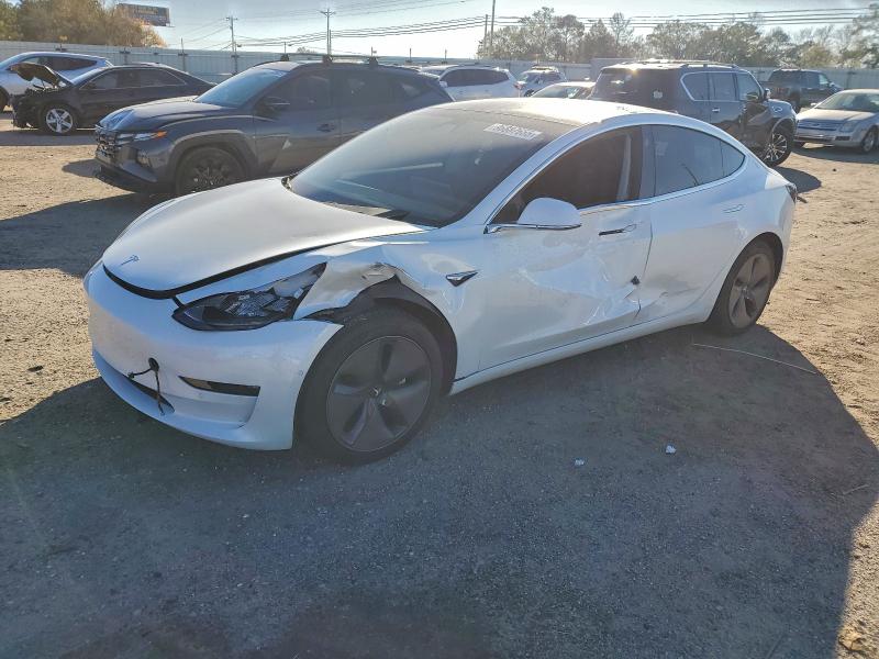 TESLA MODEL 3 2019 with VIN 5YJ3E1EA3KF416599 - Photo from auction