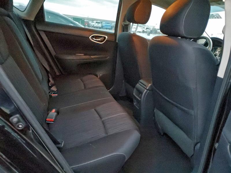 Photo 10 from auction – 2017 NISSAN SENTRA with VIN 3N1AB7AP1HY359428
