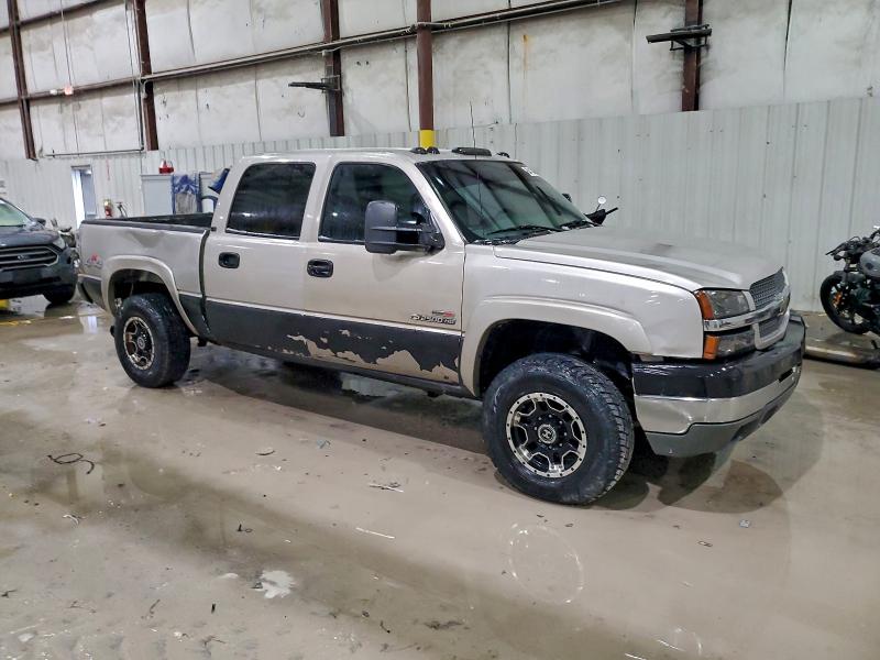 Photo 4 from auction – 2004 CHEVROLET SILVERADO with VIN 1GCHK23274F212306