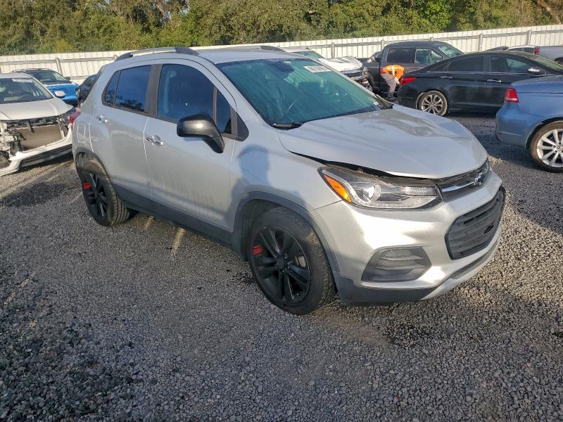 Photo 4 from auction – 2019 CHEVROLET TRAX 1LT with VIN 3GNCJLSB4KL167758