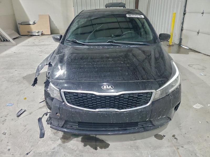 Photo 5 from auction – 2018 KIA FORTE LX with VIN 3KPFK4A75JE273631