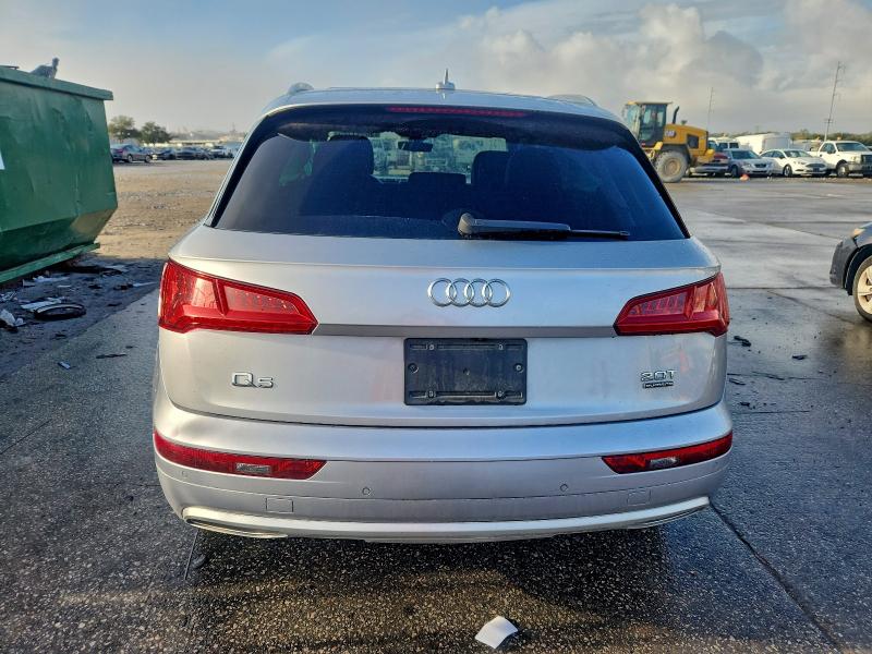 Photo 6 from auction – 2018 AUDI Q5 PREMIUM with VIN WA1BNAFY7J2157733