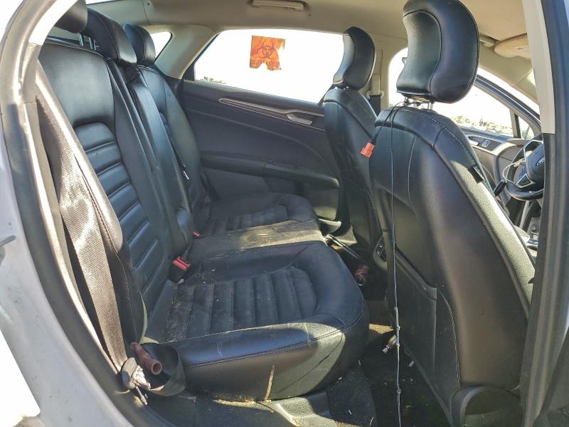 Photo 10 from auction – 2018 FORD FUSION with VIN 3FA6P0PU0JR274093