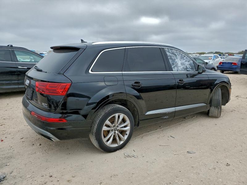 Photo 3 from auction – 2017 AUDI Q7 PREMIUM with VIN WA1LAAF79HD039835
