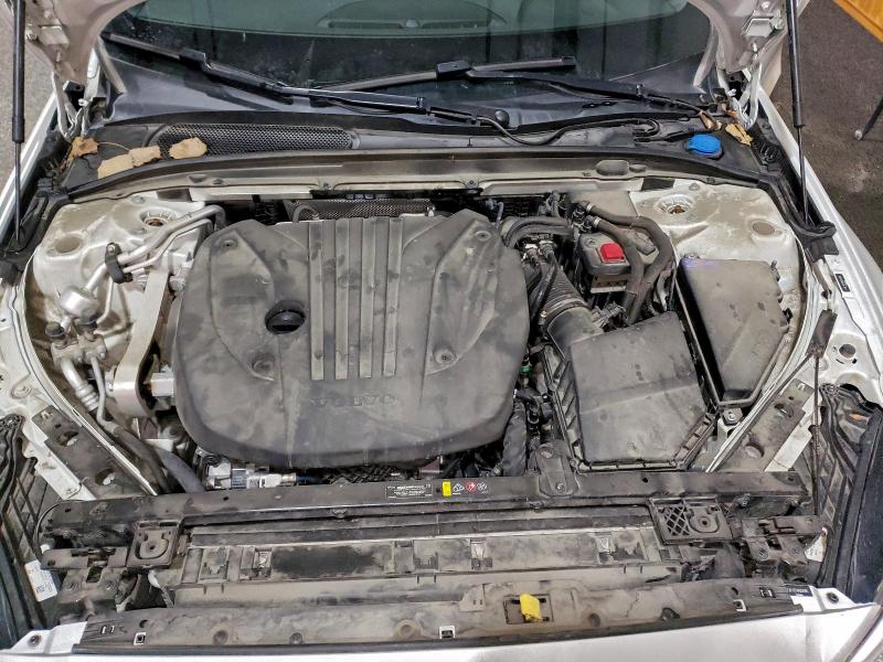 Photo 11 from auction – 2023 VOLVO S60 PLUS with VIN 7JRL12TT4PG234365