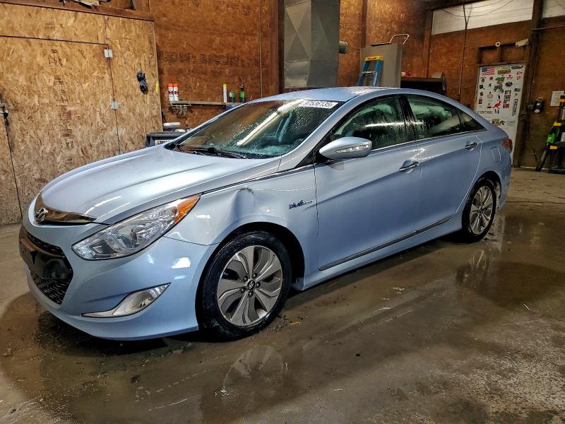 HYUNDAI SONATA 2015 with VIN KMHEC4A44FA124051 - Photo from auction
