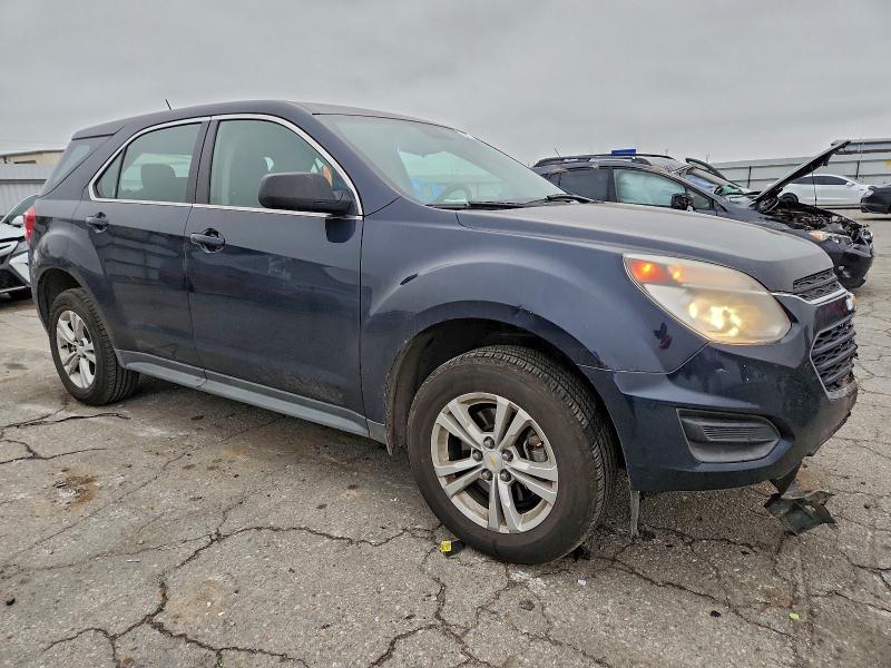 Photo 4 from auction – 2017 CHEVROLET EQUINOX with VIN 2GNALBEK7H1517563
