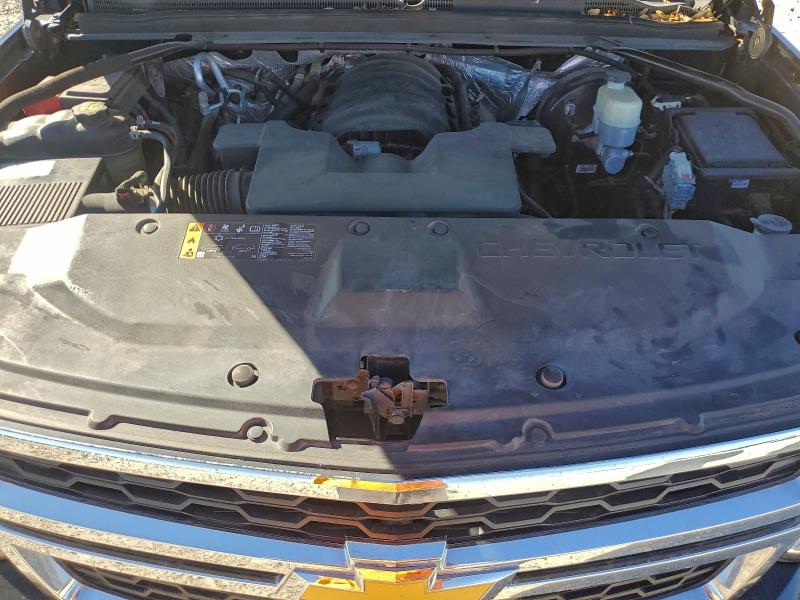 Photo 12 from auction – 2017 CHEVROLET SUBURBAN with VIN 1GNSCGKC9HR298644