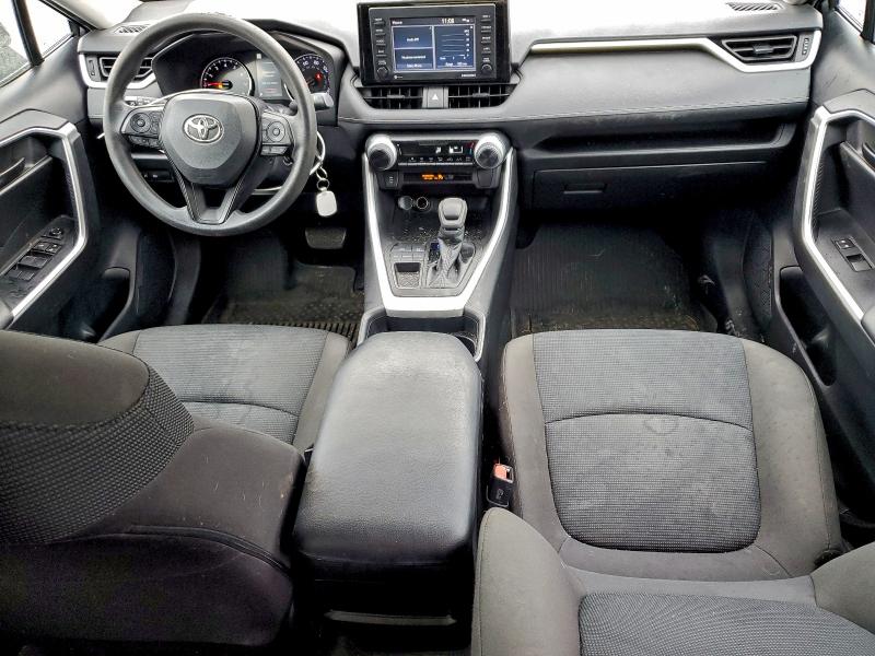 Photo 8 from auction – 2021 TOYOTA RAV4 with VIN 2T3H1RFV4MW178163