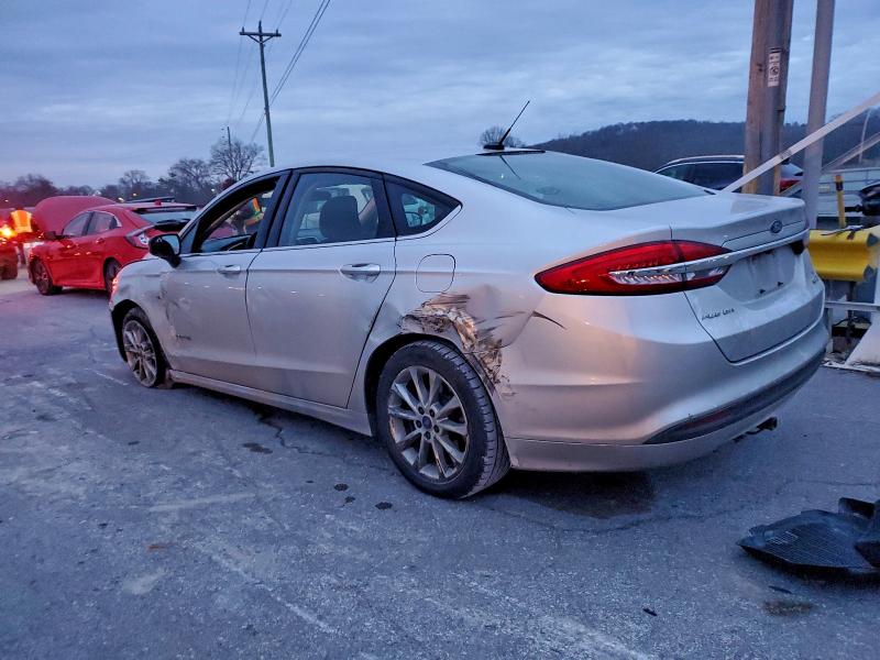 صورة رقم 2 من المزاد - 2017 FORD FUSION مع VIN 3FA6P0LU0HR297213
