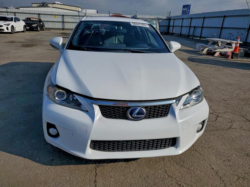 Photo 5 from auction – 2013 LEXUS CT 200 with VIN JTHKD5BHXD2169433