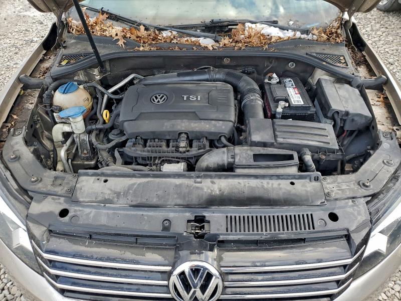 Photo 11 from auction – 2015 VOLKSWAGEN PASSAT S with VIN 1VWAT7A34FC101267
