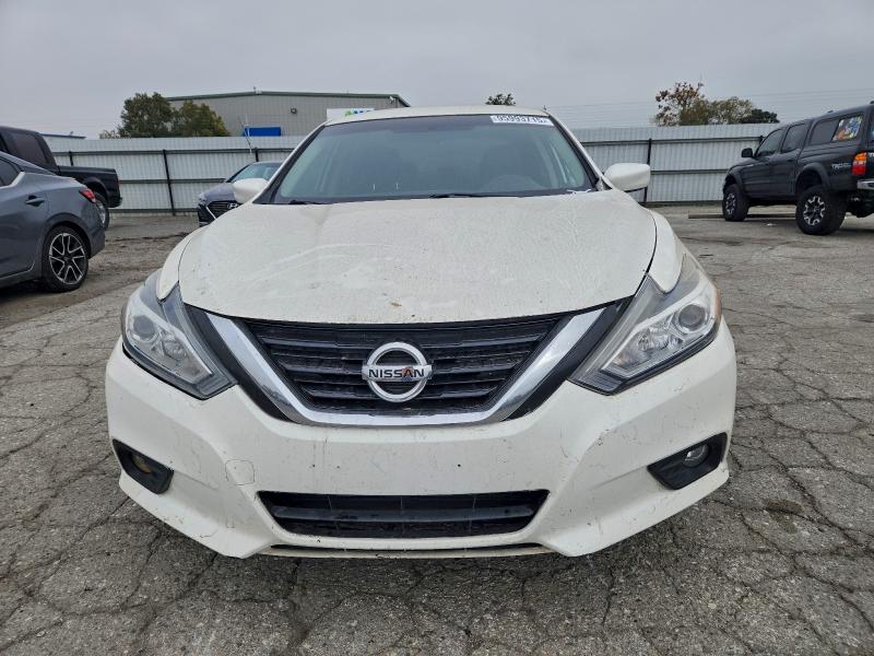 Photo 5 from auction – 2017 NISSAN ALTIMA with VIN 1N4AL3AP1HC225259