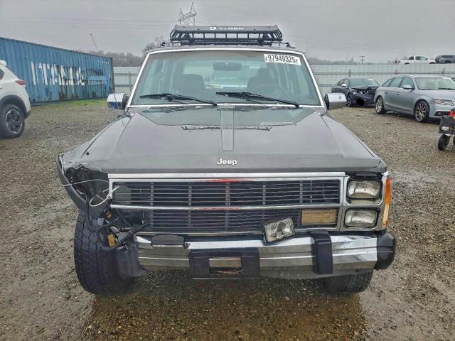 Photo 5 from auction – 1990 JEEP WAGONEER L with VIN 1J4FN78L8LL167710