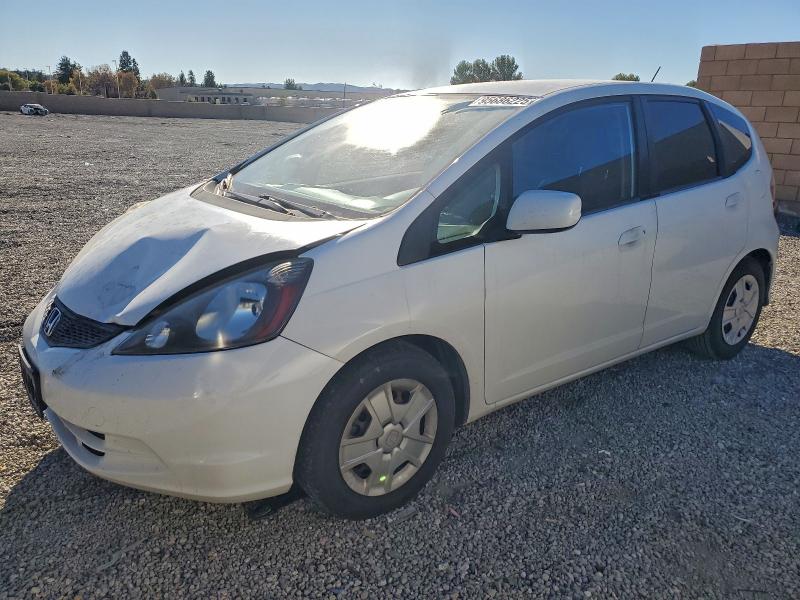 HONDA FIT 2013 with VIN JHMGE8H34DC056846 - Photo from auction