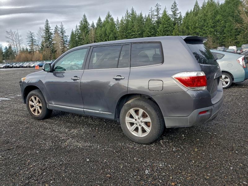 Photo 2 from auction – 2012 TOYOTA HIGHLANDER with VIN 5TDBK3EH1CS110656