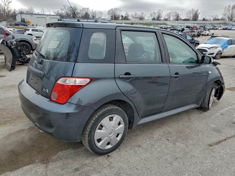 Photo 3 from auction – 2006 TOYOTA SCION XA with VIN JTKKT624465010196