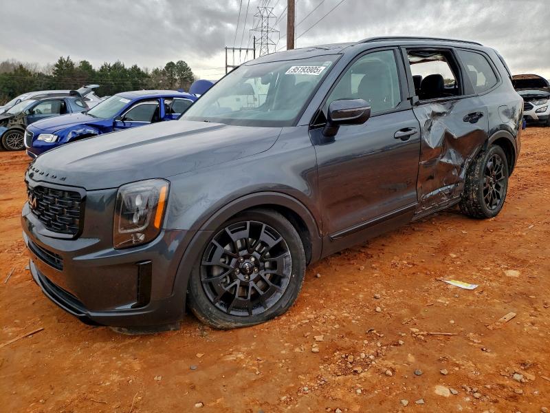 KIA TELLURIDE 2022 with VIN 5XYP3DHC7NG227425 - Photo from auction