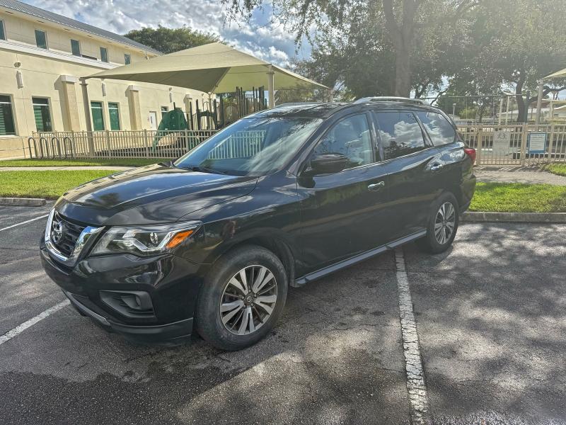 Photo 2 from auction – 2019 NISSAN PATHFINDER with VIN 5N1DR2MMXKC628886