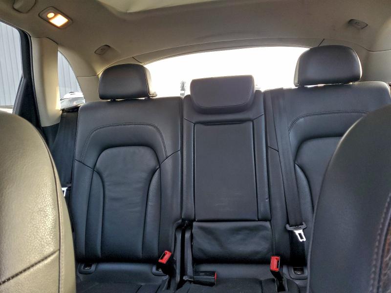 Photo 10 from auction – 2011 AUDI Q5 PREMIUM with VIN WA1LFAFP9BA083506