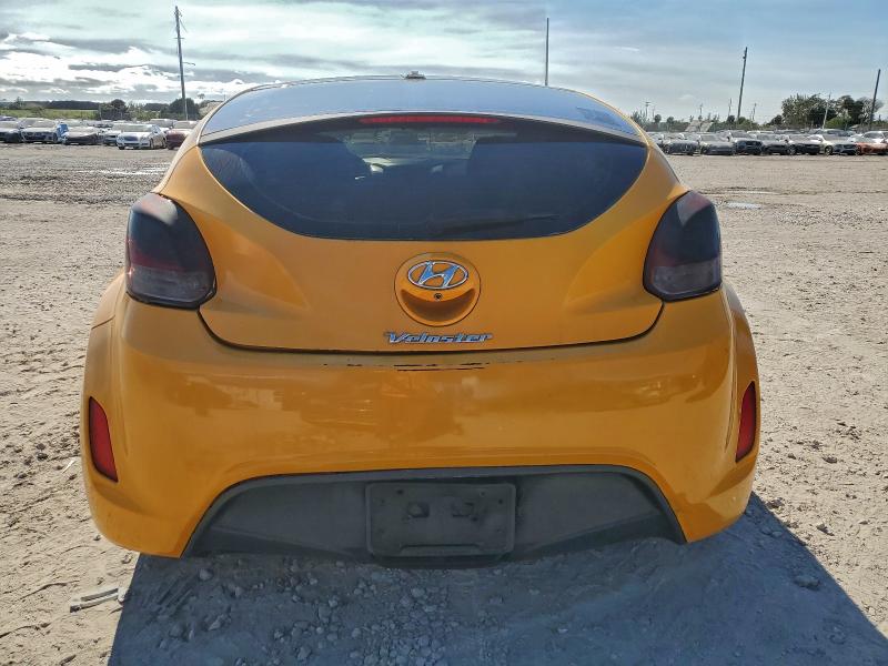Photo 6 from auction – 2015 HYUNDAI VELOSTER with VIN KMHTC6AD7FU243360