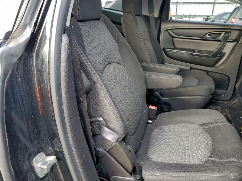 Photo 11 from auction – 2016 CHEVROLET TRAVERSE L with VIN 1GNKRGKD3GJ113346
