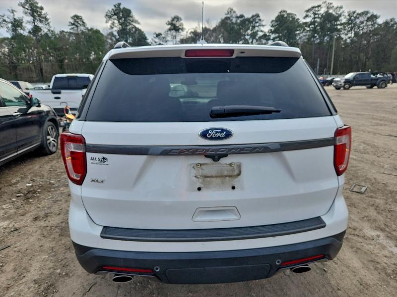Photo 6 from auction – 2018 FORD EXPLORER X with VIN 1FM5K7D81JGC31129